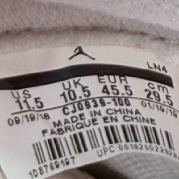 Air Jordan 3 Retro Tinker 'Air Max 1' - Picture 11 of 12